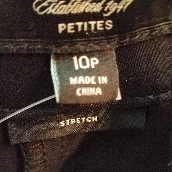 Talbots Petite Black Embroidered Capris - Picture 10 of 13